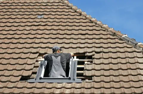 Pose de velux - Margaux-Cantenac